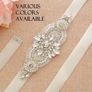 Wedding dress sash satin bow crystals sparkly elegant brand new great condition